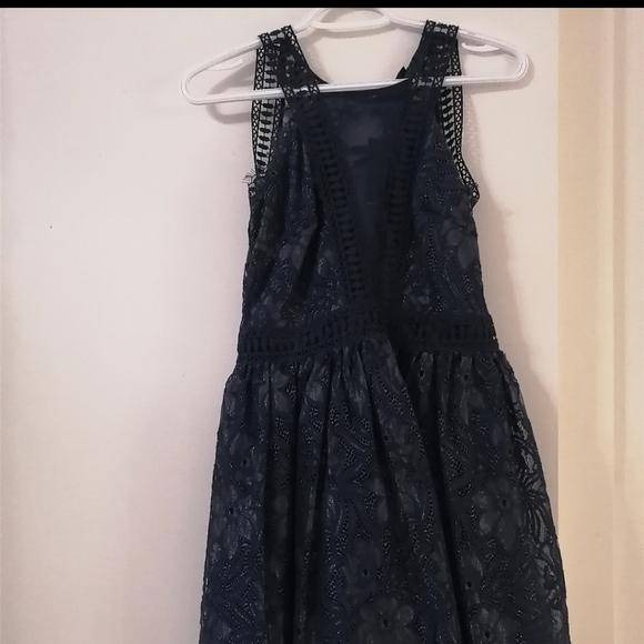 TFNC LONDON Bethany Lace Dress S - Picture 3 of 11